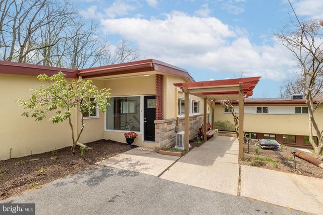 101 TIMBER LN, State College, PA 16801