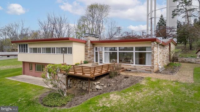 101 TIMBER LN, State College, PA 16801