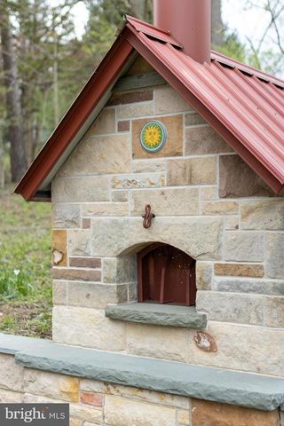 101 TIMBER LN, State College, PA 16801