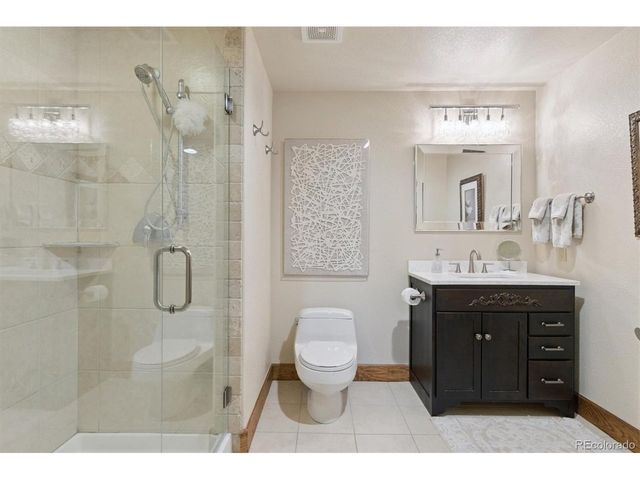 8061 Sugarloaf Rd, Larkspur, CO 80118