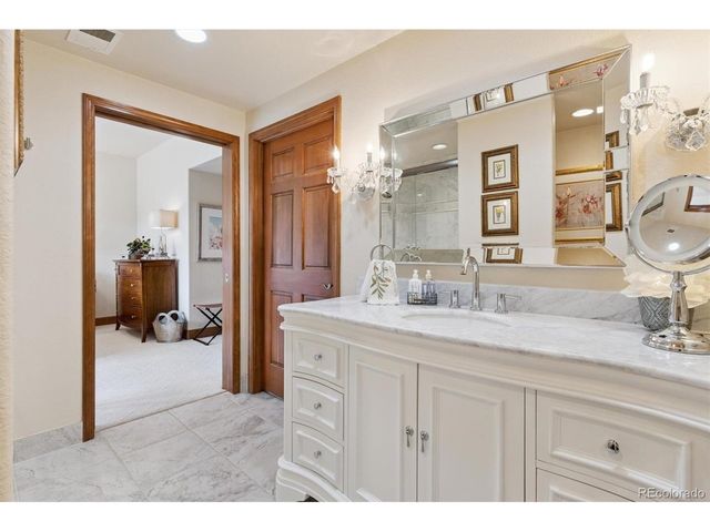 8061 Sugarloaf Rd, Larkspur, CO 80118