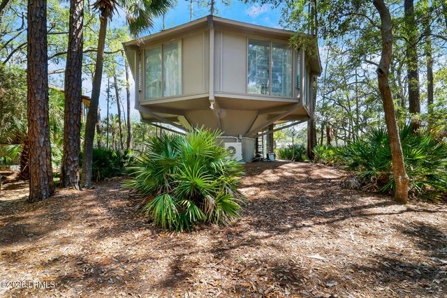 2043 Deer Island Road, Hilton Head Island, SC 29928