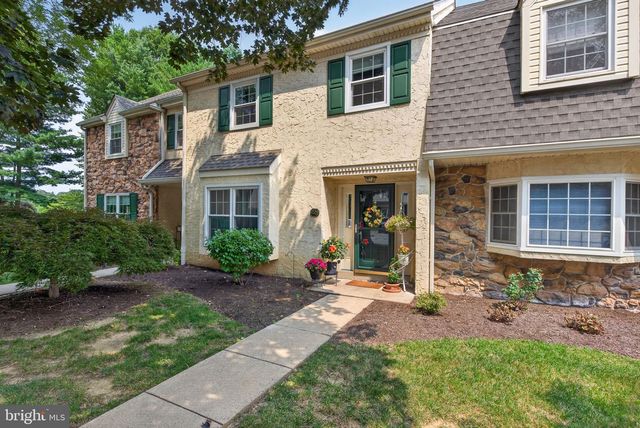 129 OAK KNOLL CIR, Millersville, PA 17551