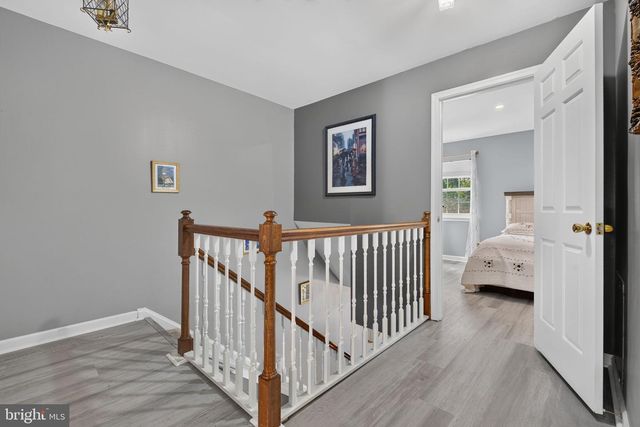 129 OAK KNOLL CIR, Millersville, PA 17551