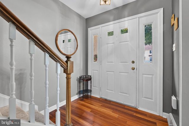 129 OAK KNOLL CIR, Millersville, PA 17551