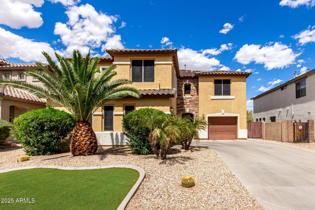 18126 W BROWN Street, Waddell, AZ 85355