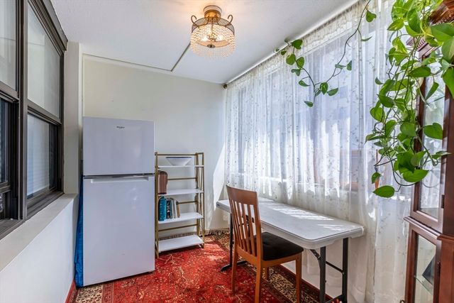 8 Whittier Place 4C, Boston, MA 02114
