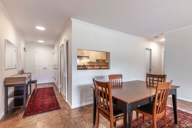 8 Whittier Place 4C, Boston, MA 02114