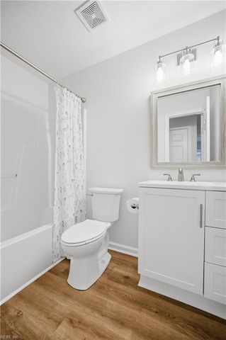 1082 Longstreet AVE A, Virginia Beach, VA 23451