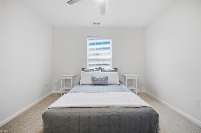 1082 Longstreet AVE A, Virginia Beach, VA 23451