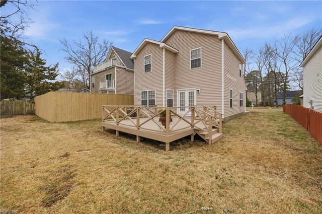 1082 Longstreet AVE A, Virginia Beach, VA 23451