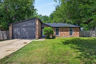 3221 Merrimac Drive, Forest Hill, TX 76140