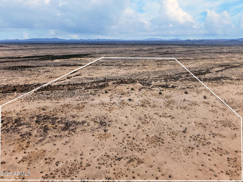 25410 W LONE MOUNTAIN Road -, Morristown, AZ 85342 — photo 2