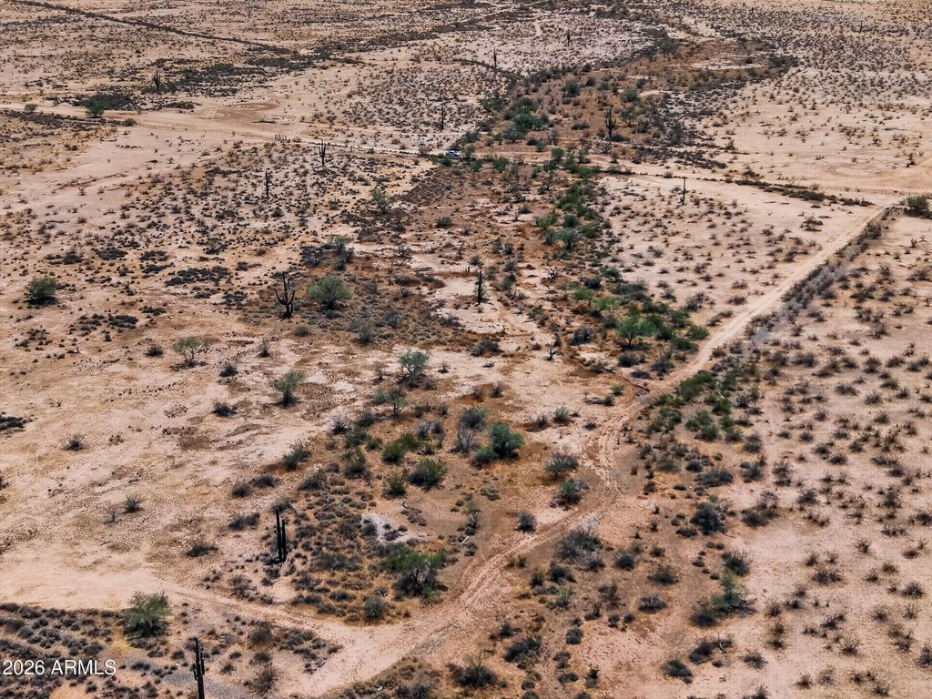 25410 W LONE MOUNTAIN Road -, Morristown, AZ 85342 — photo 5