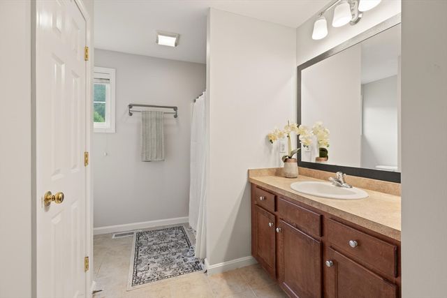 27 Southgate Rd 29, Westford, MA 01886
