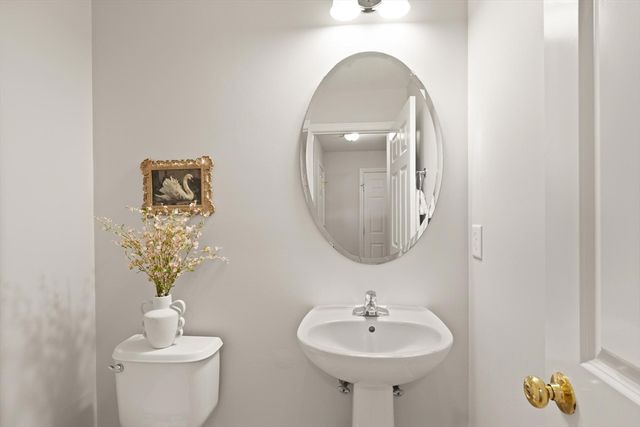 27 Southgate Rd 29, Westford, MA 01886
