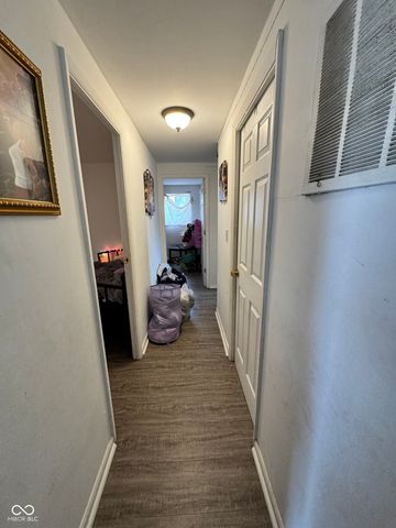 5855 Price Court, Indianapolis, IN 46254