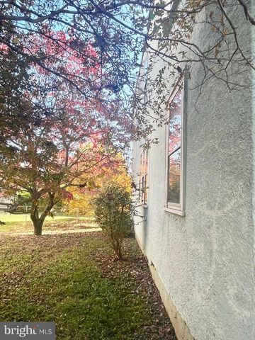 4304 JAY ST NE, Washington, DC 20019