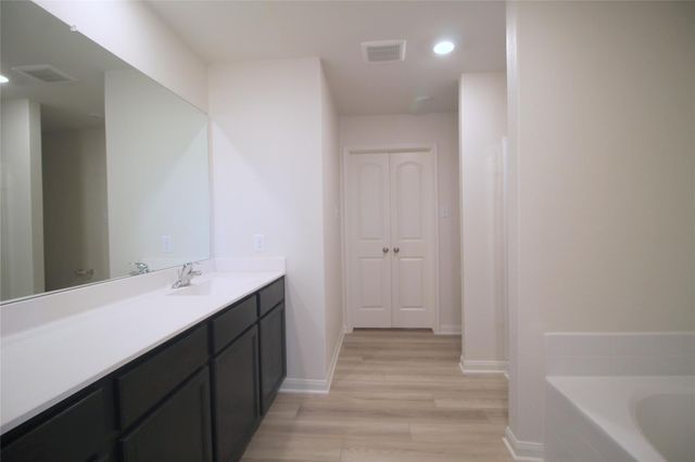 8031 Vacek Meadows Loop, Richmond, TX 77469