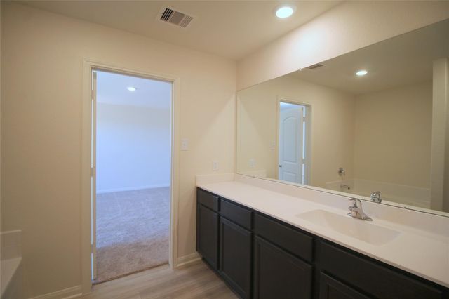 8031 Vacek Meadows Loop, Richmond, TX 77469