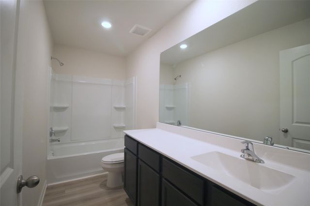 8031 Vacek Meadows Loop, Richmond, TX 77469