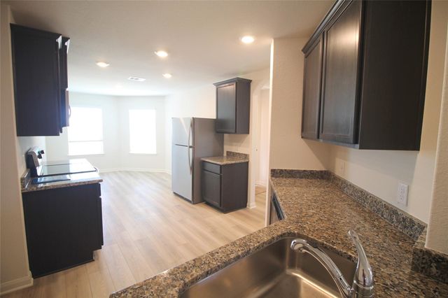 8031 Vacek Meadows Loop, Richmond, TX 77469