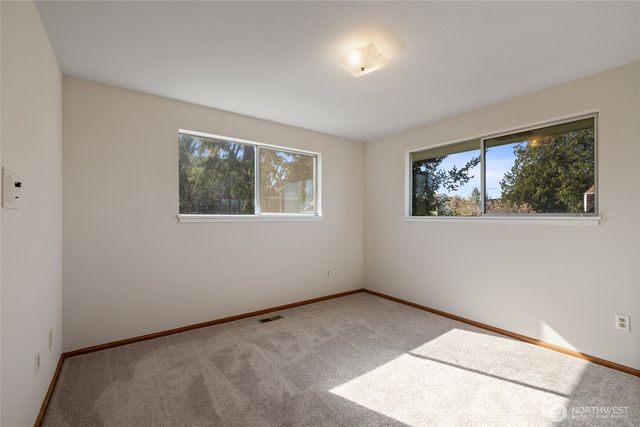 1411 Nisqually Street, Steilacoom, WA 98388