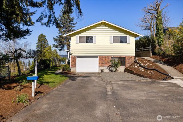 1411 Nisqually Street, Steilacoom, WA 98388