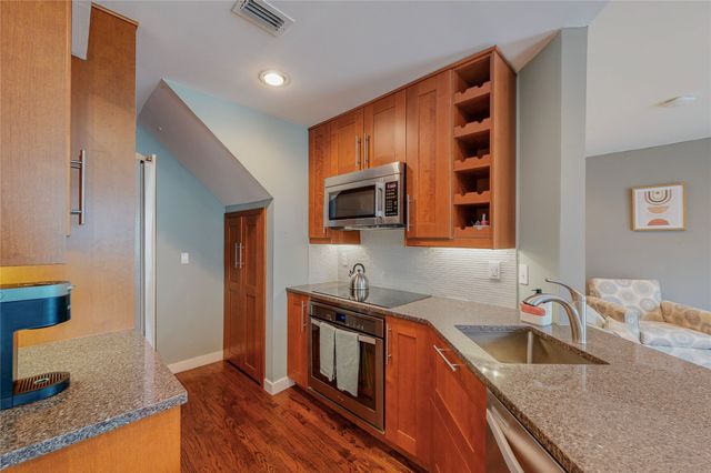 1010 Allen Street 226, Dallas, TX 75204