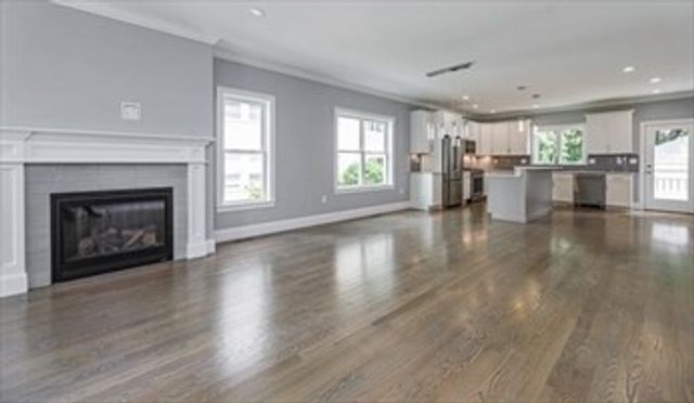 46 Murray Hill Road, Boston, MA 02131
