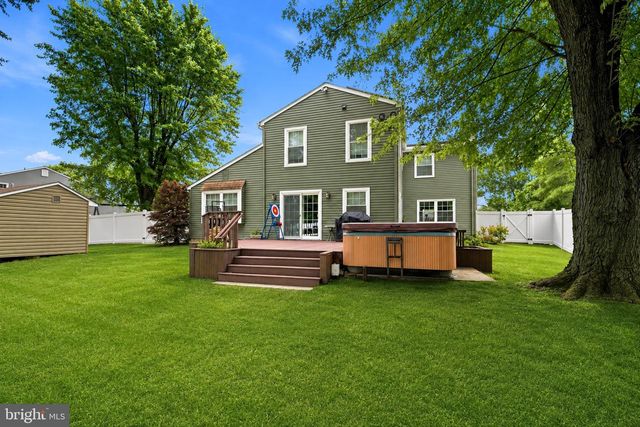 17 SEQUOIA CT, Voorhees, NJ 08043