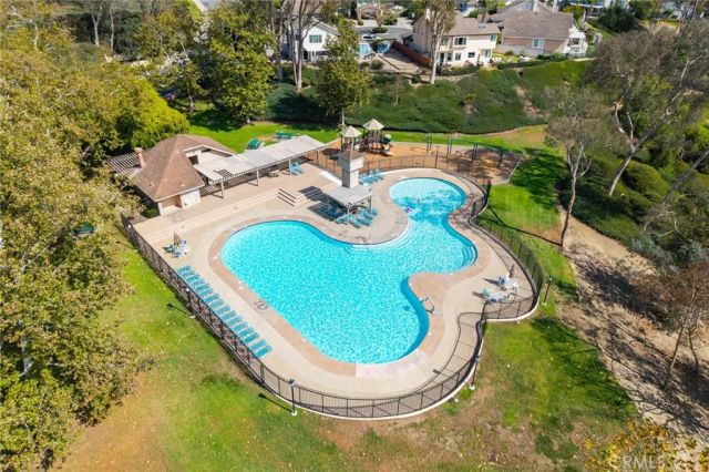 25101 Danalaurel, Dana Point, CA 92629