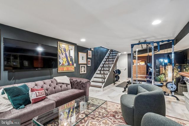 1816 DICKINSON ST, Philadelphia, PA 19146