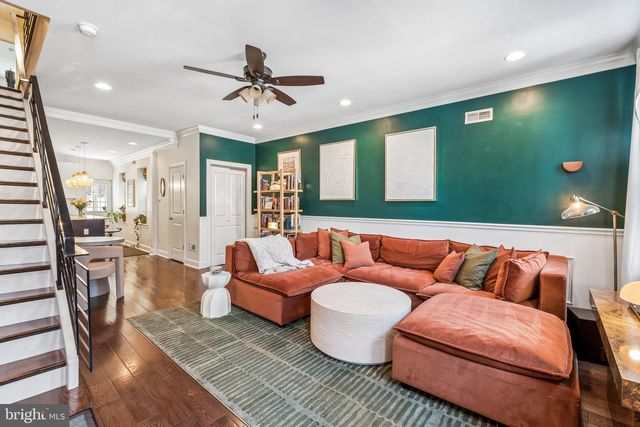 1816 DICKINSON ST, Philadelphia, PA 19146