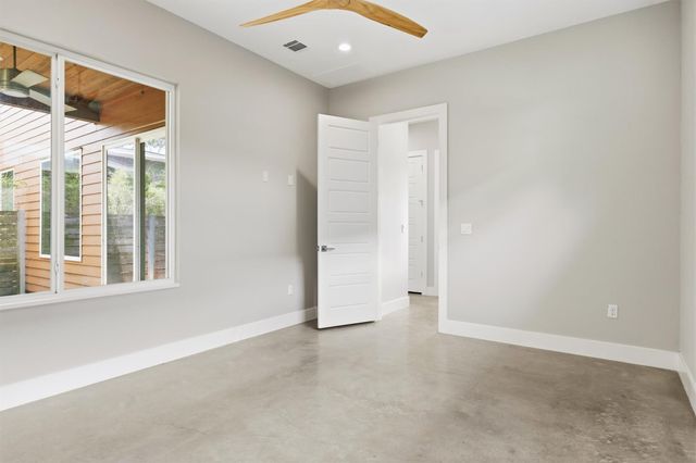 1210 Stobaugh ST B, Austin, TX 78757