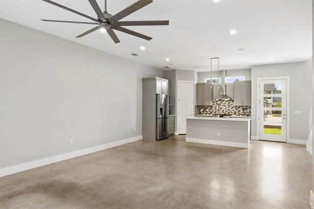 1210 Stobaugh ST B, Austin, TX 78757