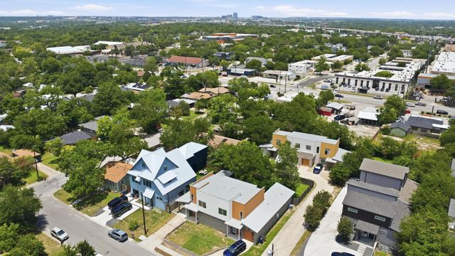 1210 Stobaugh ST B, Austin, TX 78757