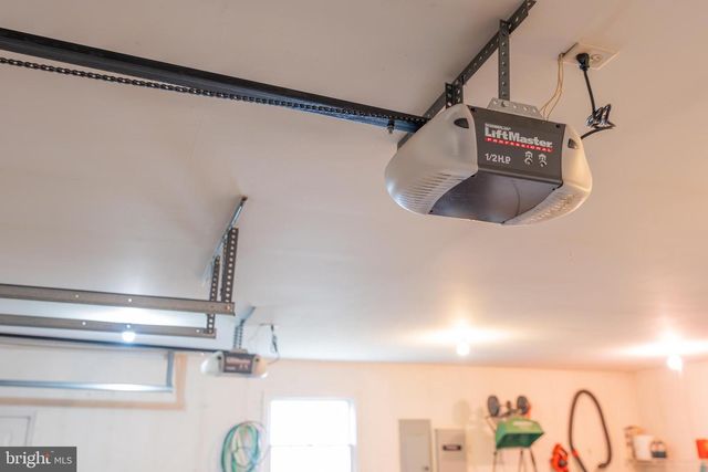 17 VISTA DR, Fredericksburg, PA 17026