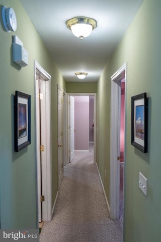 17 VISTA DR, Fredericksburg, PA 17026