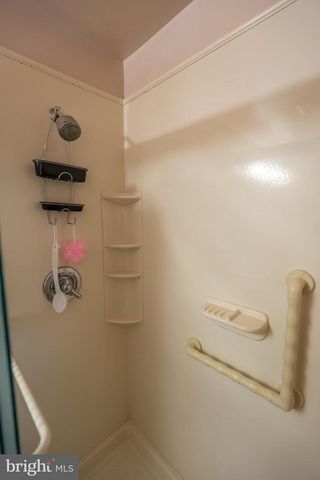 17 VISTA DR, Fredericksburg, PA 17026