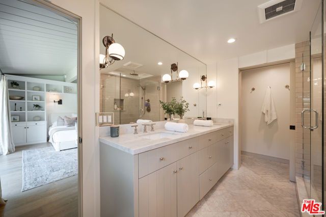 1231 El Hito Circle, Pacific Palisades (los Angeles), CA 90272