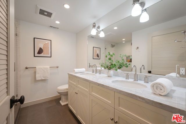1231 El Hito Circle, Pacific Palisades (los Angeles), CA 90272