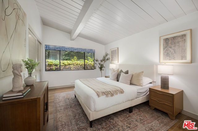 1231 El Hito Circle, Pacific Palisades (los Angeles), CA 90272