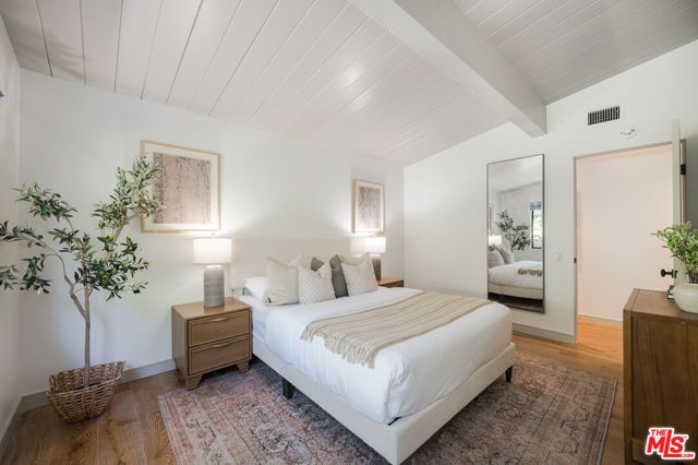 1231 El Hito Circle, Pacific Palisades (los Angeles), CA 90272