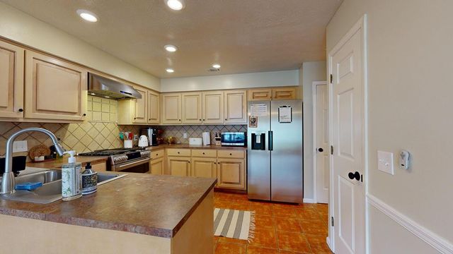 6697 Springlake Drive, Columbus, GA 31909