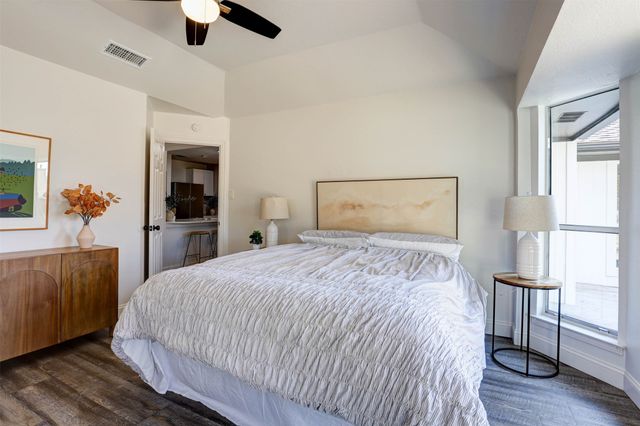 312 Almond Lane, Euless, TX 76039