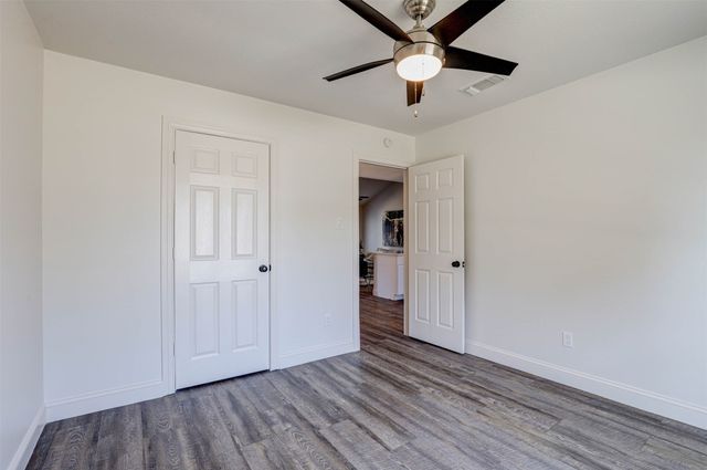 312 Almond Lane, Euless, TX 76039