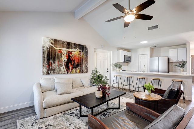 312 Almond Lane, Euless, TX 76039