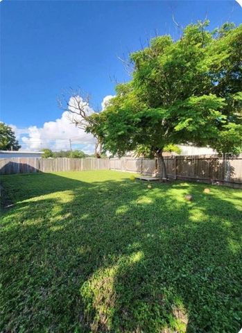 1645 Brentwood Dr, Corpus Christi, TX 78415