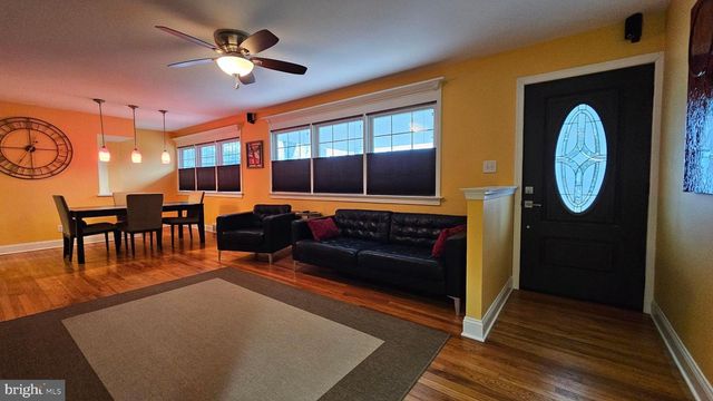 11 HOLLY TER, Bridgeton, NJ 08302